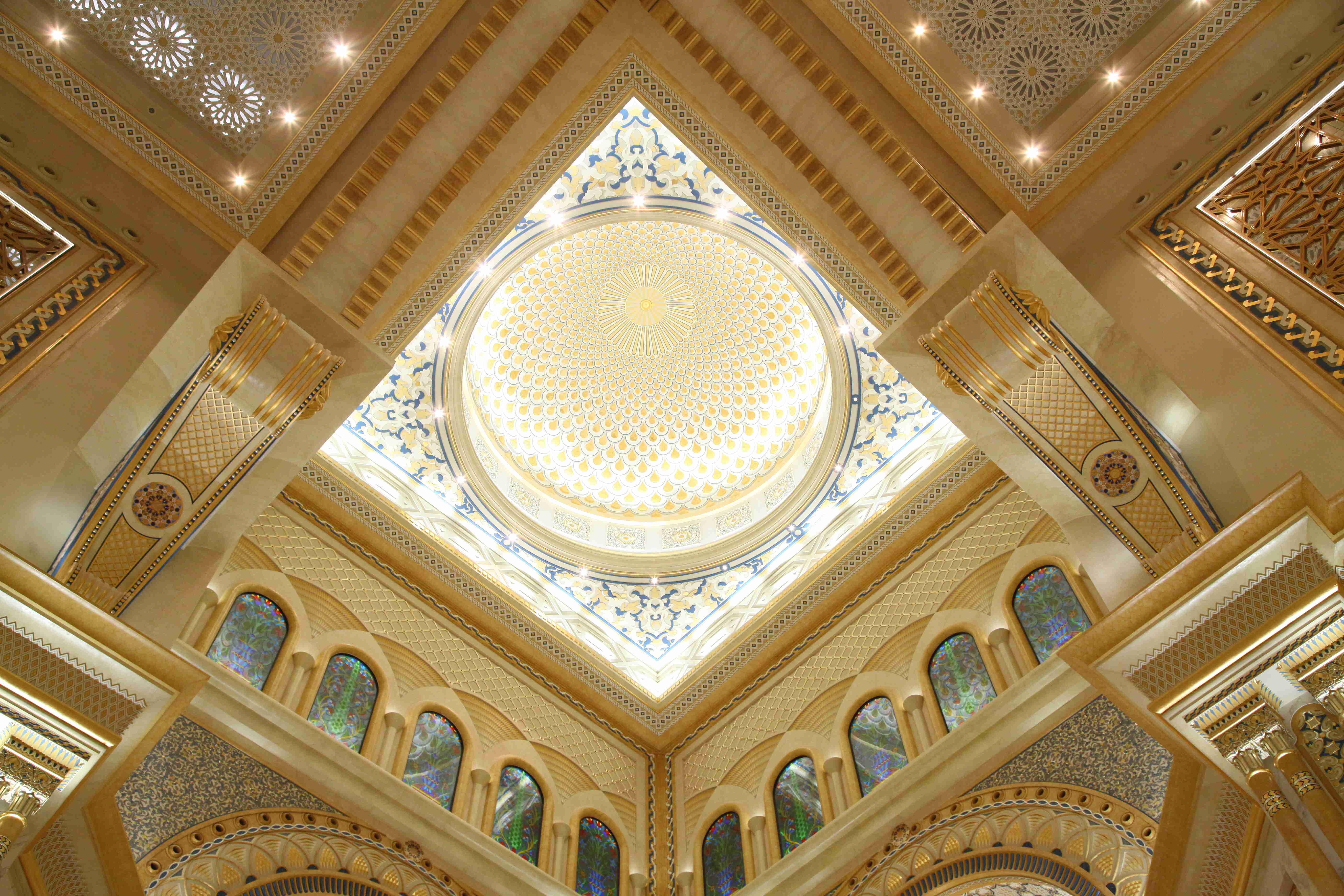 QASR AL-WATAN